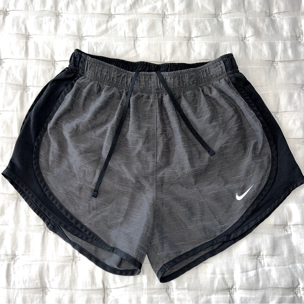 Women’s Nike Dri Fit running shorts , Black/Gray, size, Small